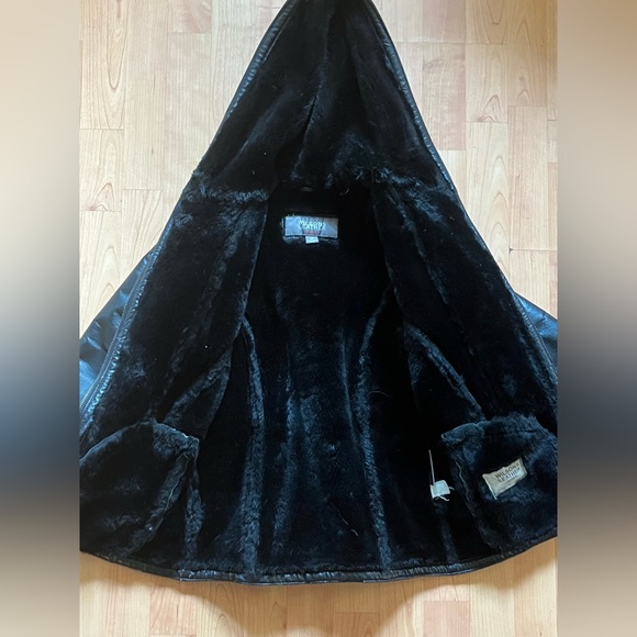 Wilsons Leather Other - Black leather vintage Wilson leather kids coat!